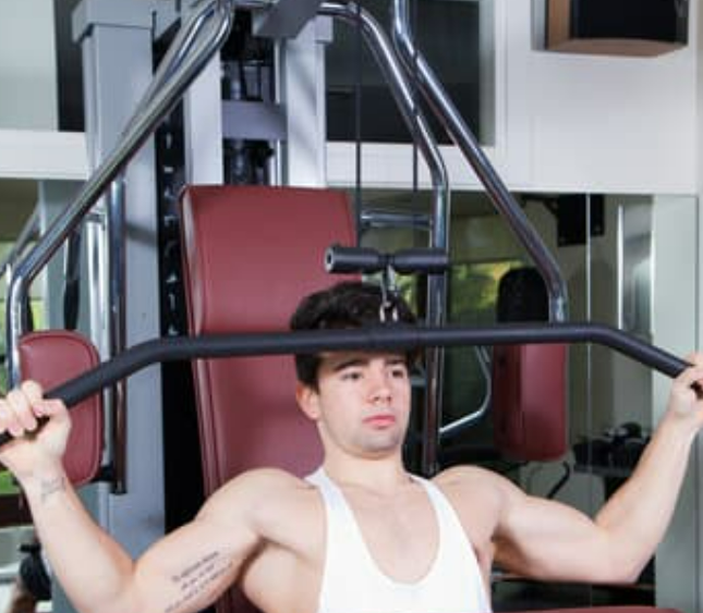 The Different Types of Exercises You Can Do With the Lat Pulldown Machine